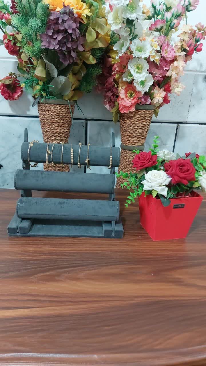 دستبند زنانه مینیمال طلایی طرح زنجیره‌ای با مروارید سفید (بسیار ظریف)